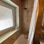 Dachwohnung Mit Charme Im Haus Luchre, * Zermatt