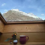 Διαμέρισμα Dachwohnung Mit Charme Im Haus Luchre,