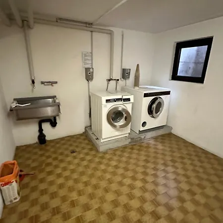 아파트 Dachwohnung Mit Charme Im Haus Luchre, 체르마트