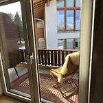Dachwohnung Mit Charme Im Haus Luchre, * زيرمات