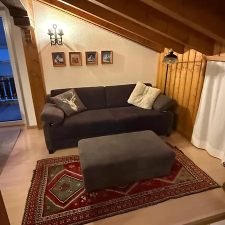 شقة Dachwohnung Mit Charme Im Haus Luchre,